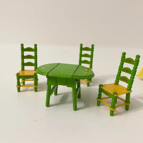 Vintage Mattel 1980 The  Littles Doll House Furniture Incomplete TLC - Picture 4 of 13